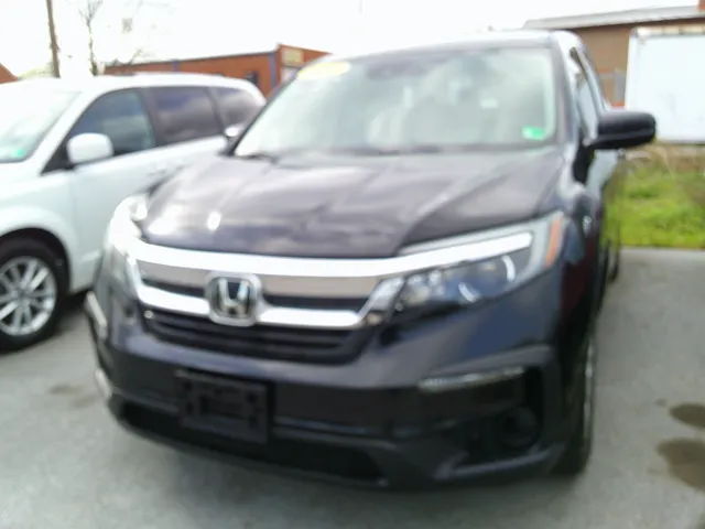 2019 Honda Pilot LX's photo
