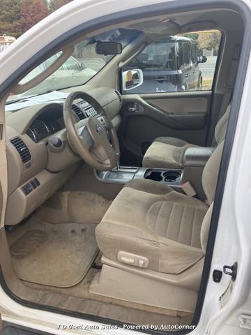 2006 Nissan Pathfinder LE 