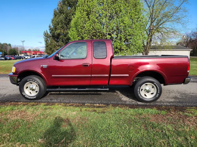 1998 Ford F-150 XLT 4X4 SUPERCAB SWB STYLESIDE's photo