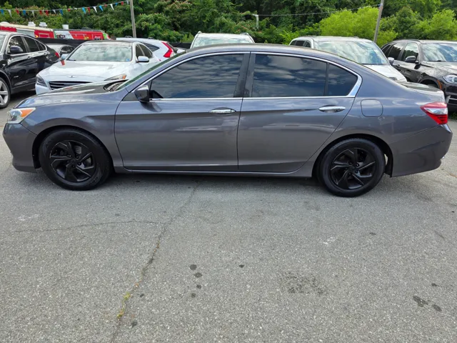 2017 Honda Accord LX - Photo 2