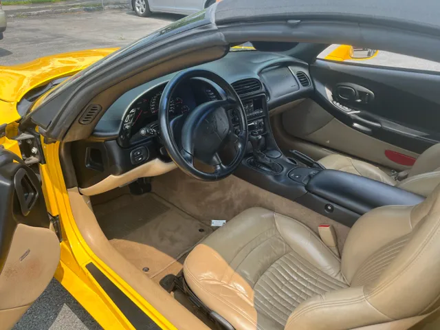 2002 Chevrolet Corvette Base - Photo 13