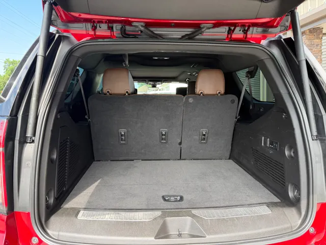 2021 Chevrolet Suburban High Country - Photo 11
