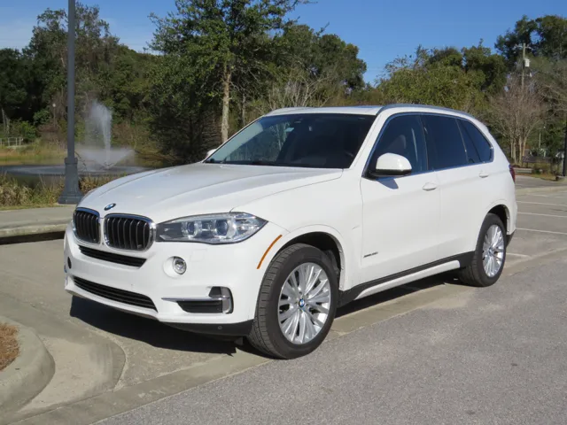 2016 BMW X5 xDrive35i's photo