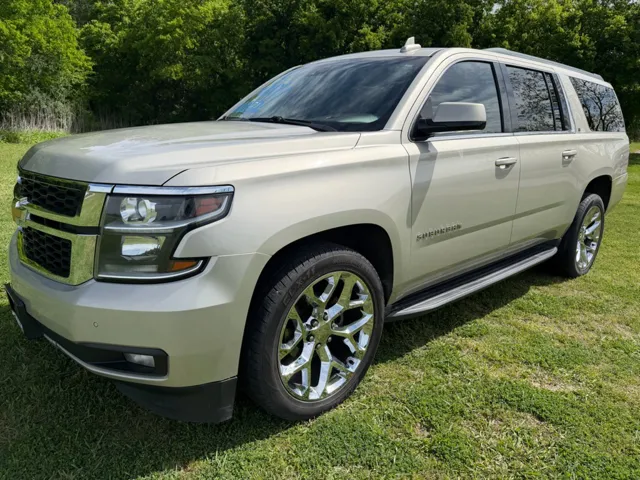 2016 Chevrolet Suburban LT