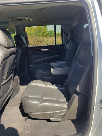 2017 Cadillac Escalade ESV Premium Luxury - Photo 13