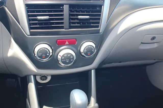 2011 Subaru Forester X Limited - Photo 24
