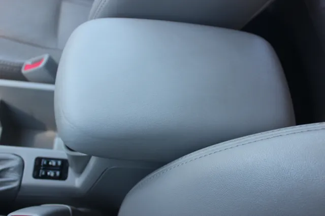 2011 Subaru Forester X Limited - Photo 26
