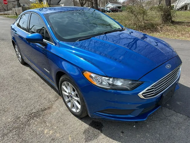 2017 Ford Fusion Hybrid SE