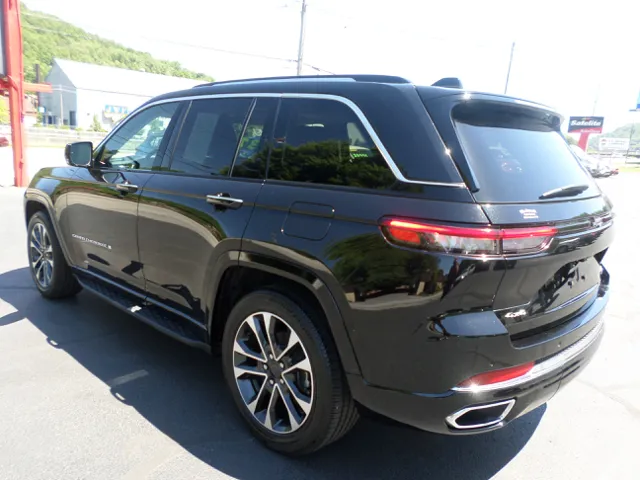 2023 Jeep Grand Cherokee Overland - Photo 8
