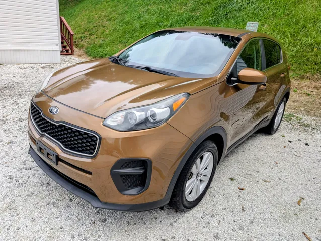 2017 Kia Sportage LX photo 4