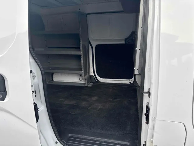 2019 Nissan NV200 SV - Photo 12