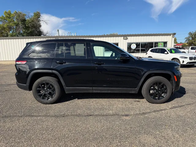 2024 Jeep Grand Cherokee Altitude - Photo 4