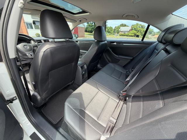 2014 Volkswagen Jetta SE w/connectivity