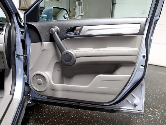 2010 Honda CR-V EX-L photo 24