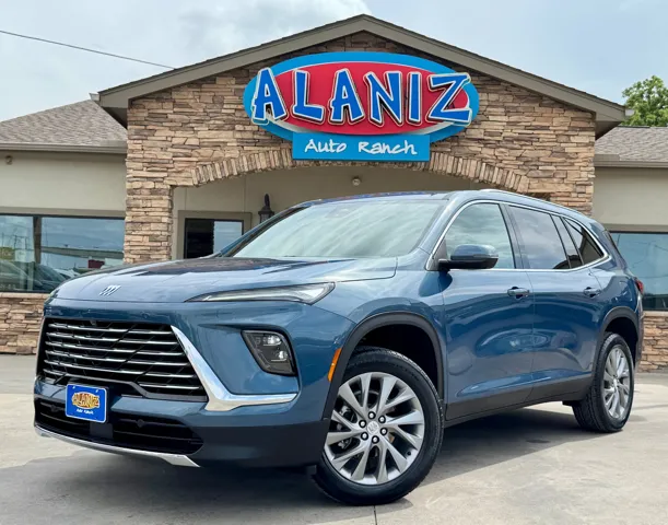 2025 Buick Enclave Preferred's photo