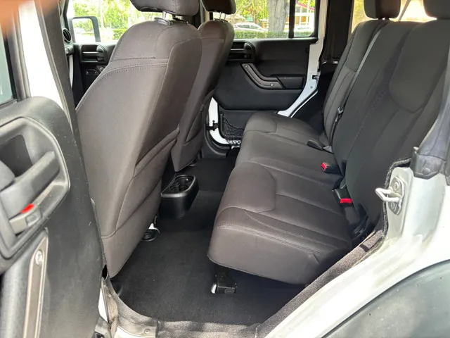 2014 Jeep Wrangler Unlimited Sport - Photo 12