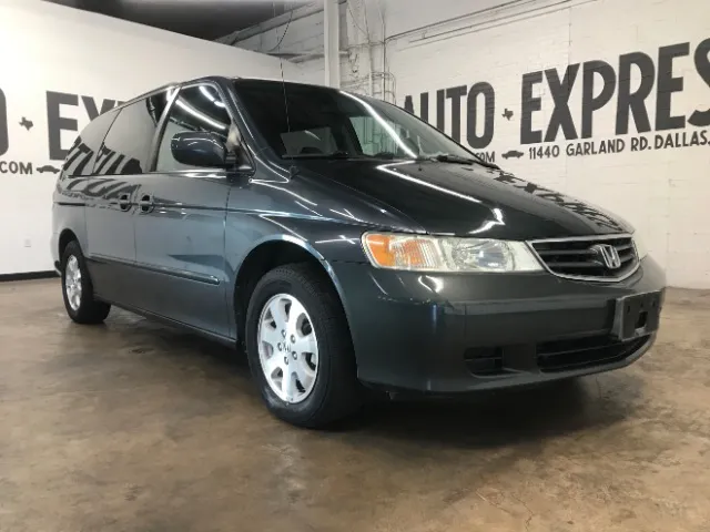 2004 Honda Odyssey EX's photo