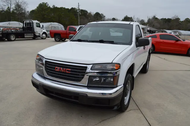 2010 GMC Canyon WT's photo