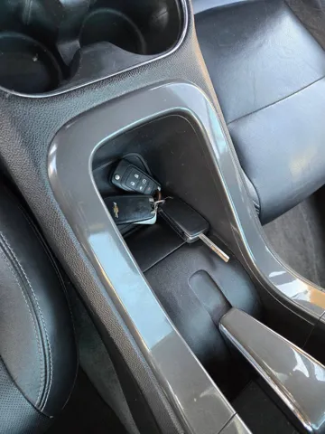 2011 Chevrolet Volt Base - Photo 37