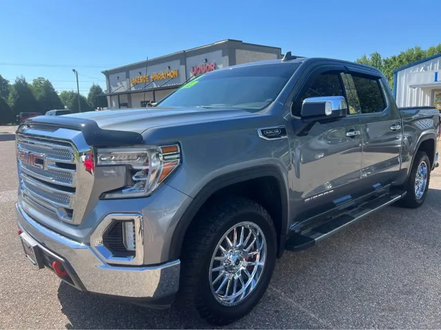 2020 GMC Sierra 1500 SLT - Photo 2