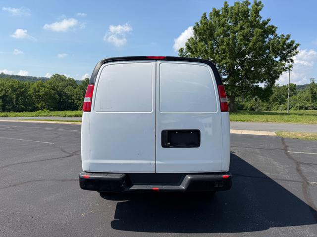 2017 Chevrolet Express 2500 Cargo