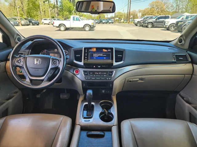 2017 Honda Pilot EX-L - Photo 21