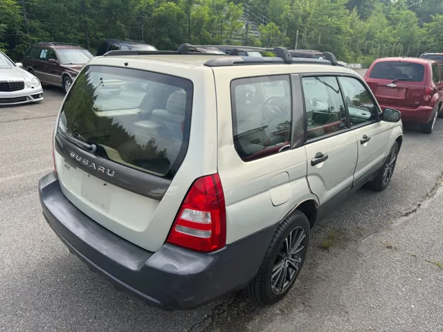 2005 Subaru Forester X - Photo 6