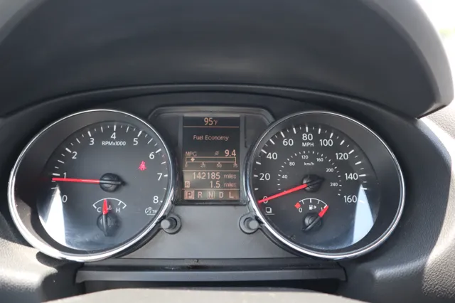 2012 Nissan Rogue SV - Photo 41