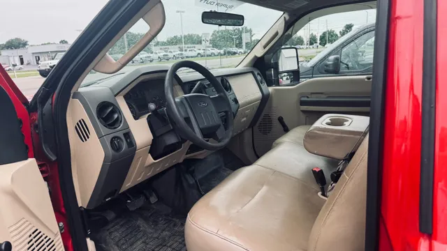 2010 Ford F-250 Super Duty XLT - Photo 9