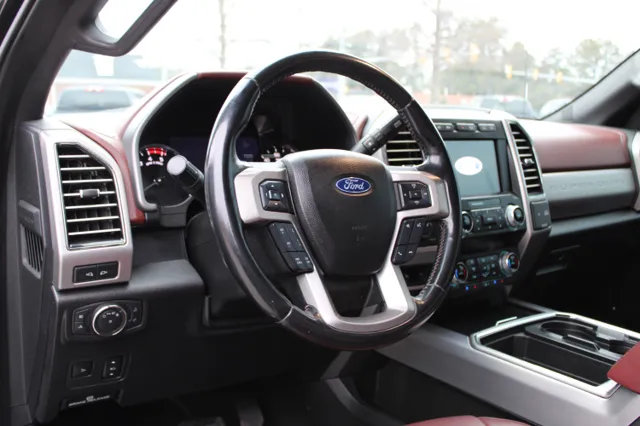 2020 Ford F-450 Super Duty Platinum - Photo 17