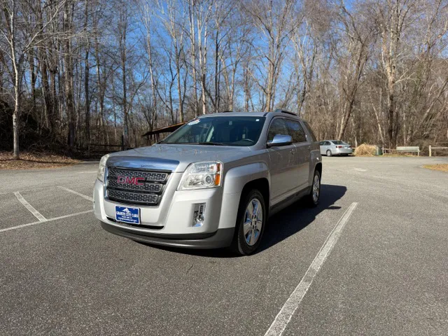2015 GMC Terrain SLT-2's photo