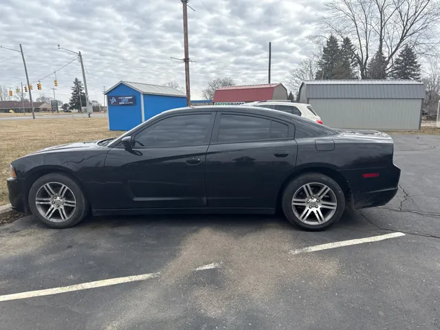 2014 Dodge Charger SXT's photo