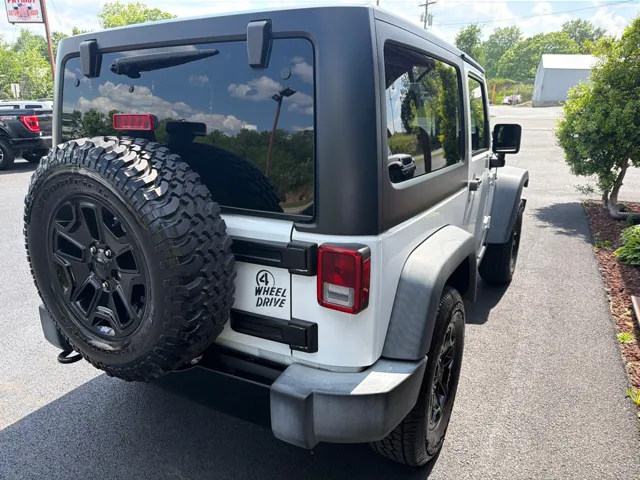 2017 Jeep Wrangler Willys Wheeler - Photo 6