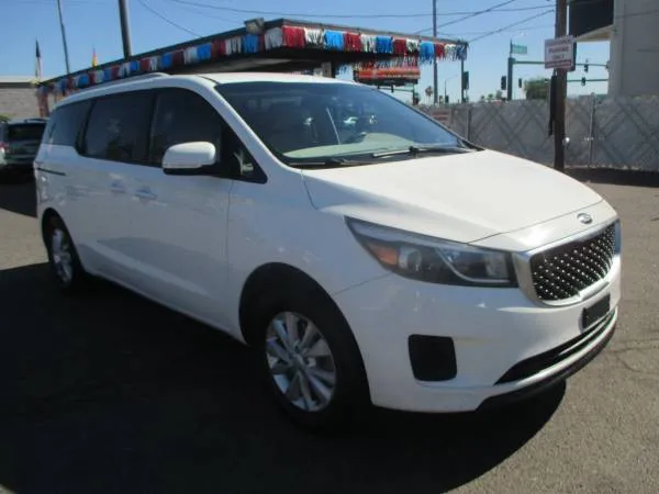 2015 Kia Sedona LX