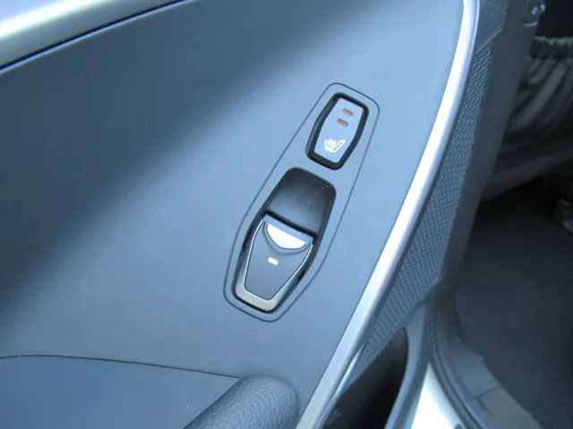 2015 Hyundai Santa Fe Limited - Photo 36