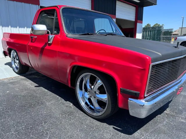 1985 Chevrolet C10 - Photo 4