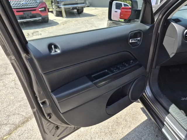 2016 Jeep Patriot Sport - Photo 10