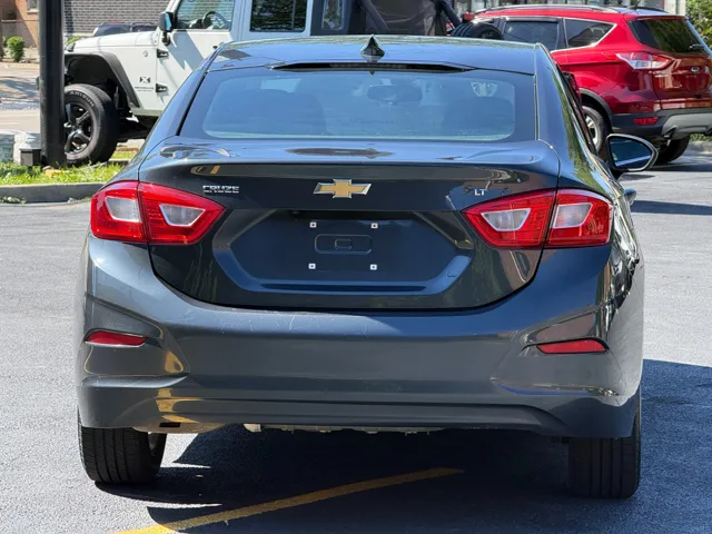 2017 Chevrolet Cruze LT - Photo 25