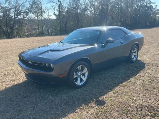 2020 Dodge Challenger SXT