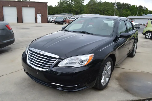 2013 Chrysler 200