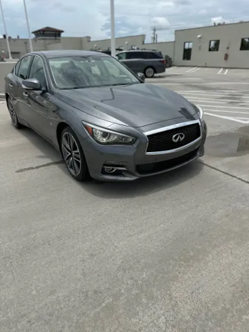 2017 INFINITI Q50