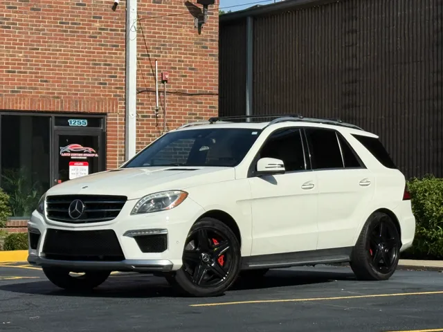 2012 Mercedes-Benz M-Class ML63 AMG - Photo 8