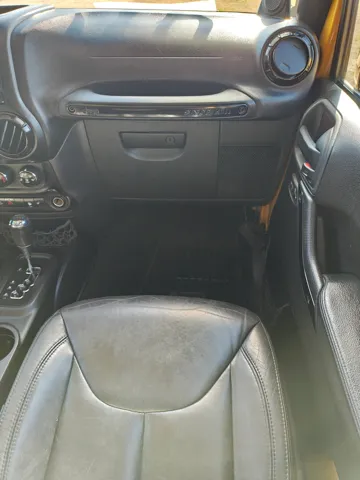 2014 Jeep Wrangler Unlimited Altitude - Photo 12