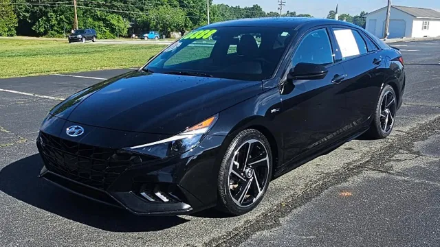 2022 Hyundai Elantra 1.6 N Line DCT's photo