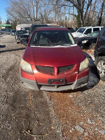 2004 Pontiac Vibe -'s photo