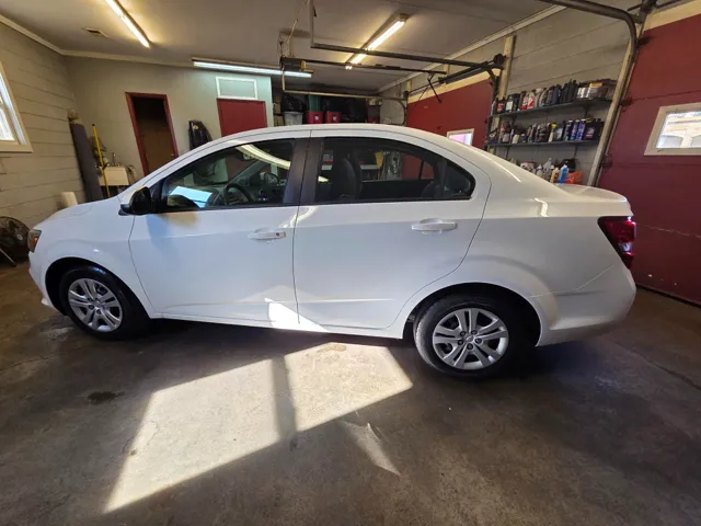 2017 Chevrolet Sonic LS