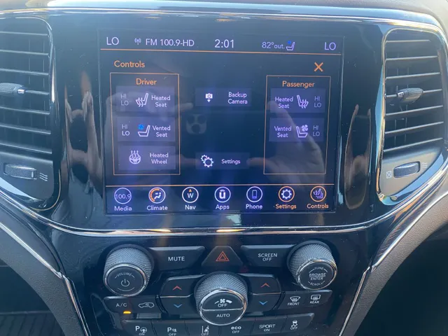 2020 Jeep Grand Cherokee Summit - Photo 18