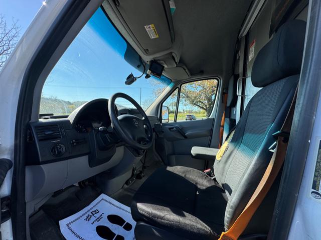 2011 Mercedes-Benz Sprinter 2500 High Roof 170-in. WB