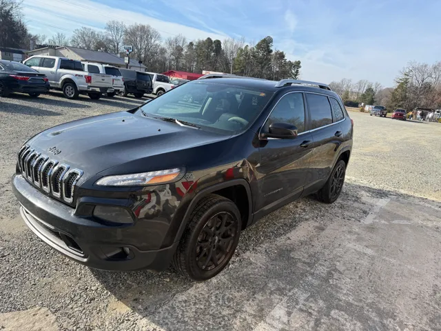 2015 Jeep Cherokee Latitude 4X4's photo