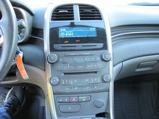 2013 Chevrolet Malibu 1LS - Photo 15
